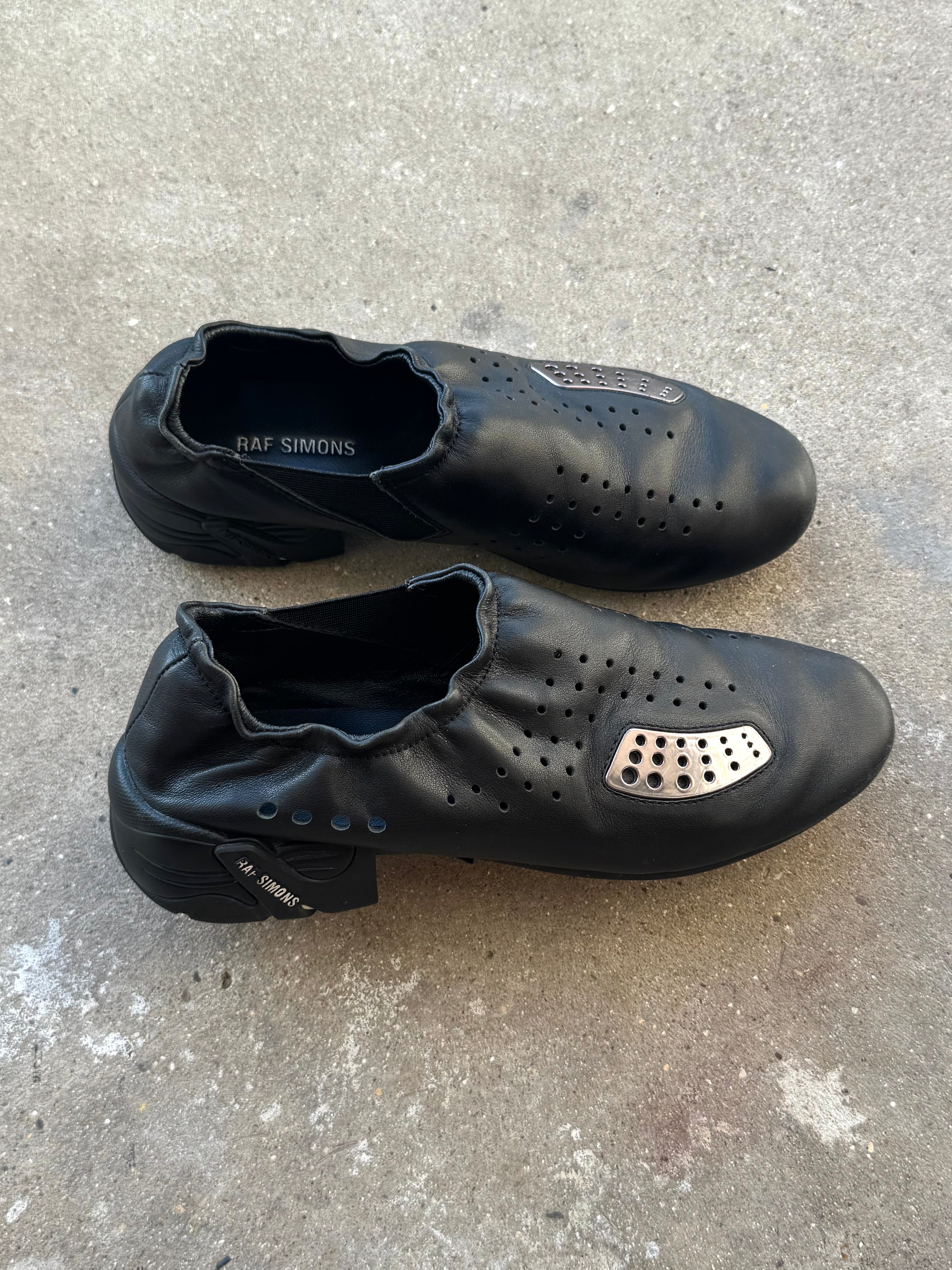 SS2021 Raf Simons Solaris-2 Low Black Ankle Runner