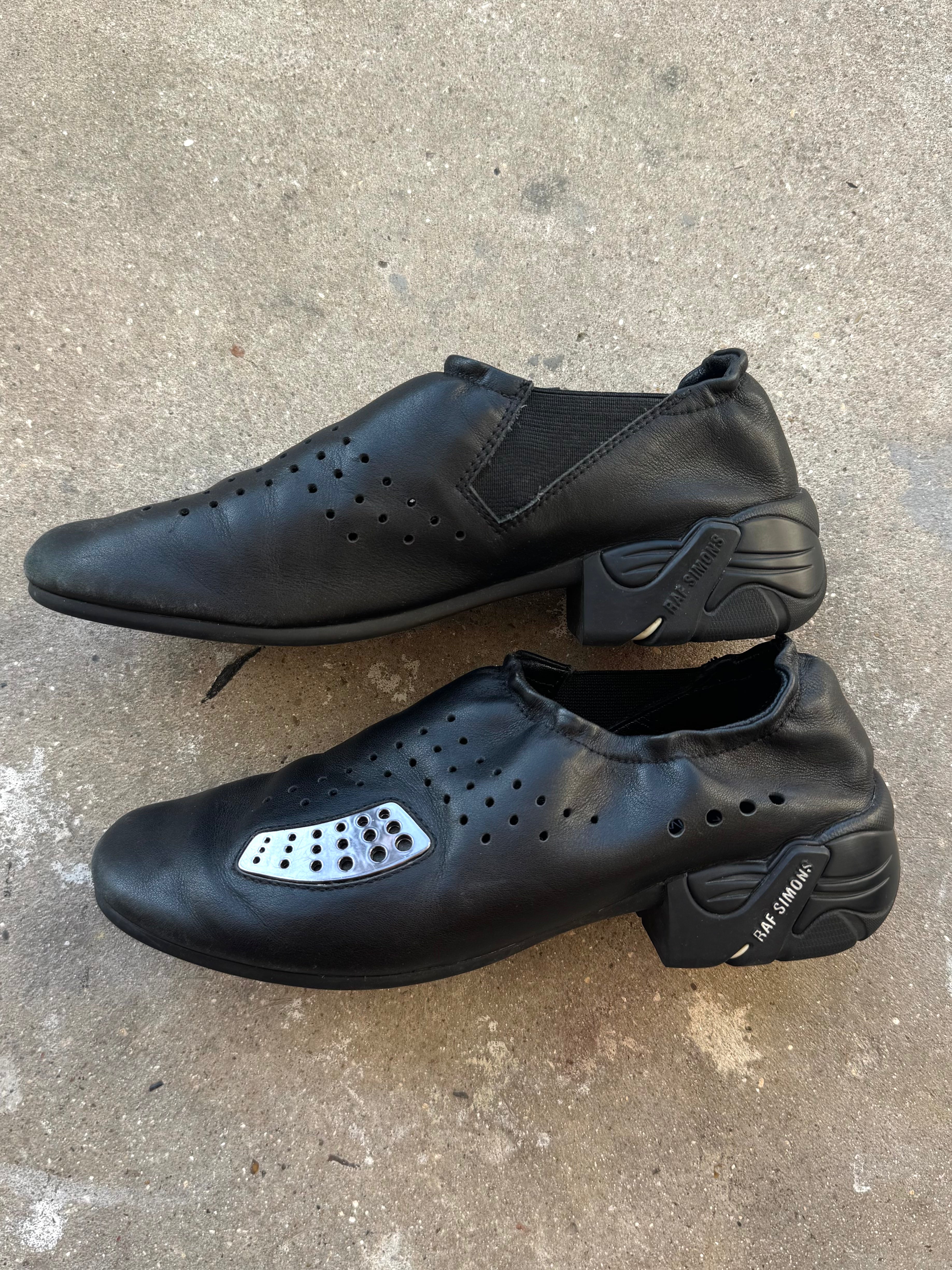 SS2021 Raf Simons Solaris-2 Low Black Ankle Runner