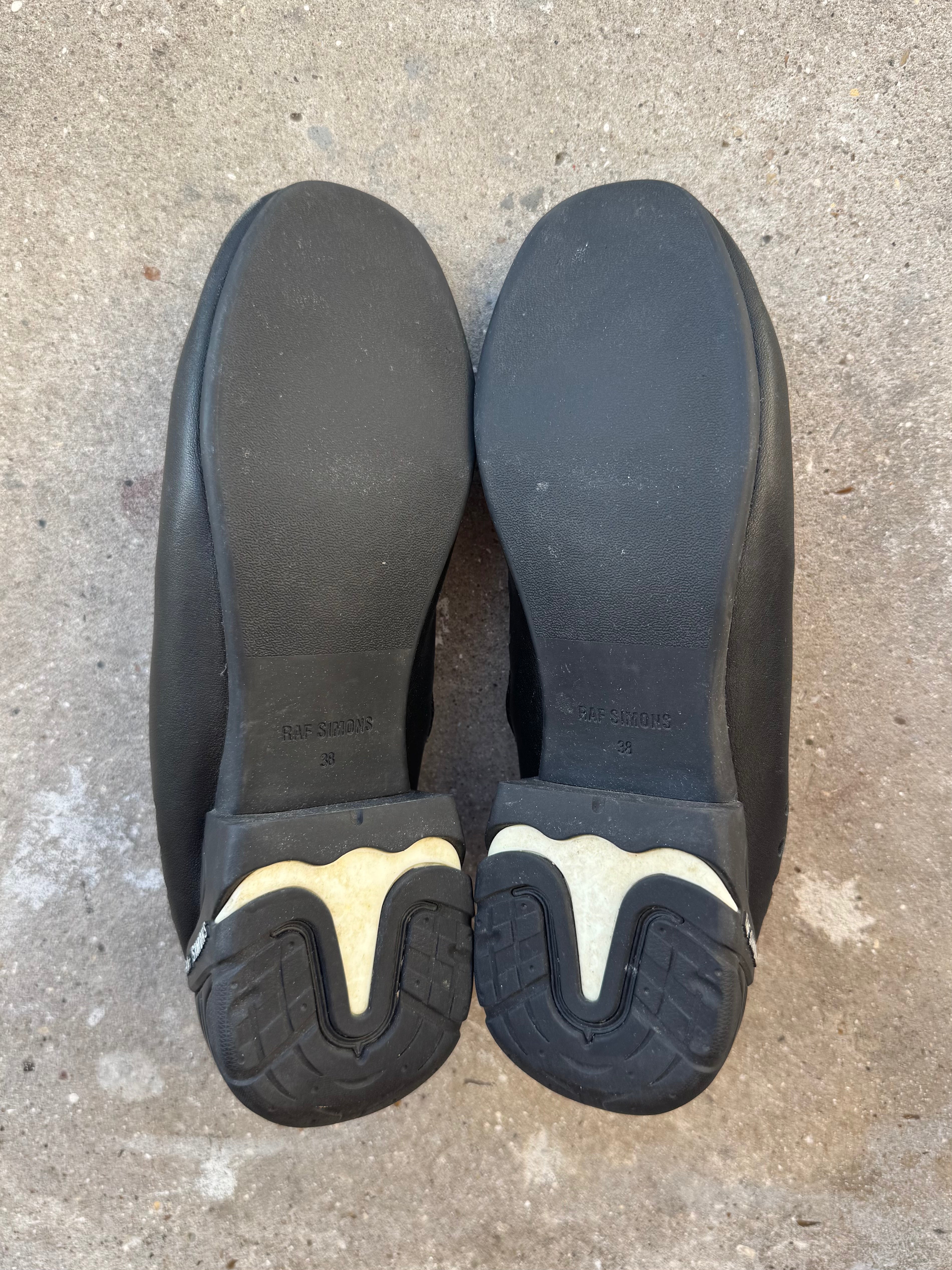 SS2021 Raf Simons Solaris-2 Low Black Ankle Runner