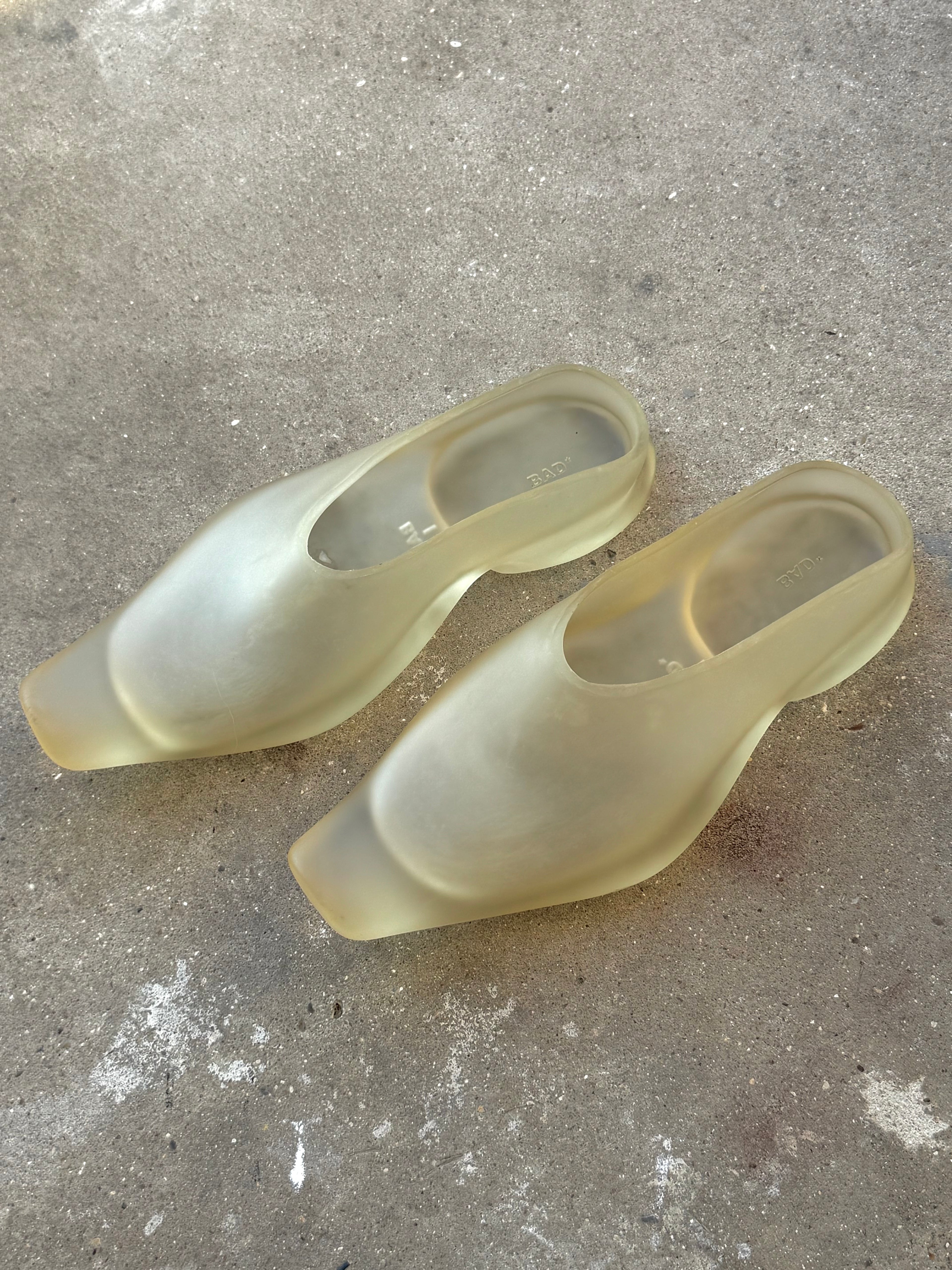 Body Amplification Devices Naked Transparent Mules