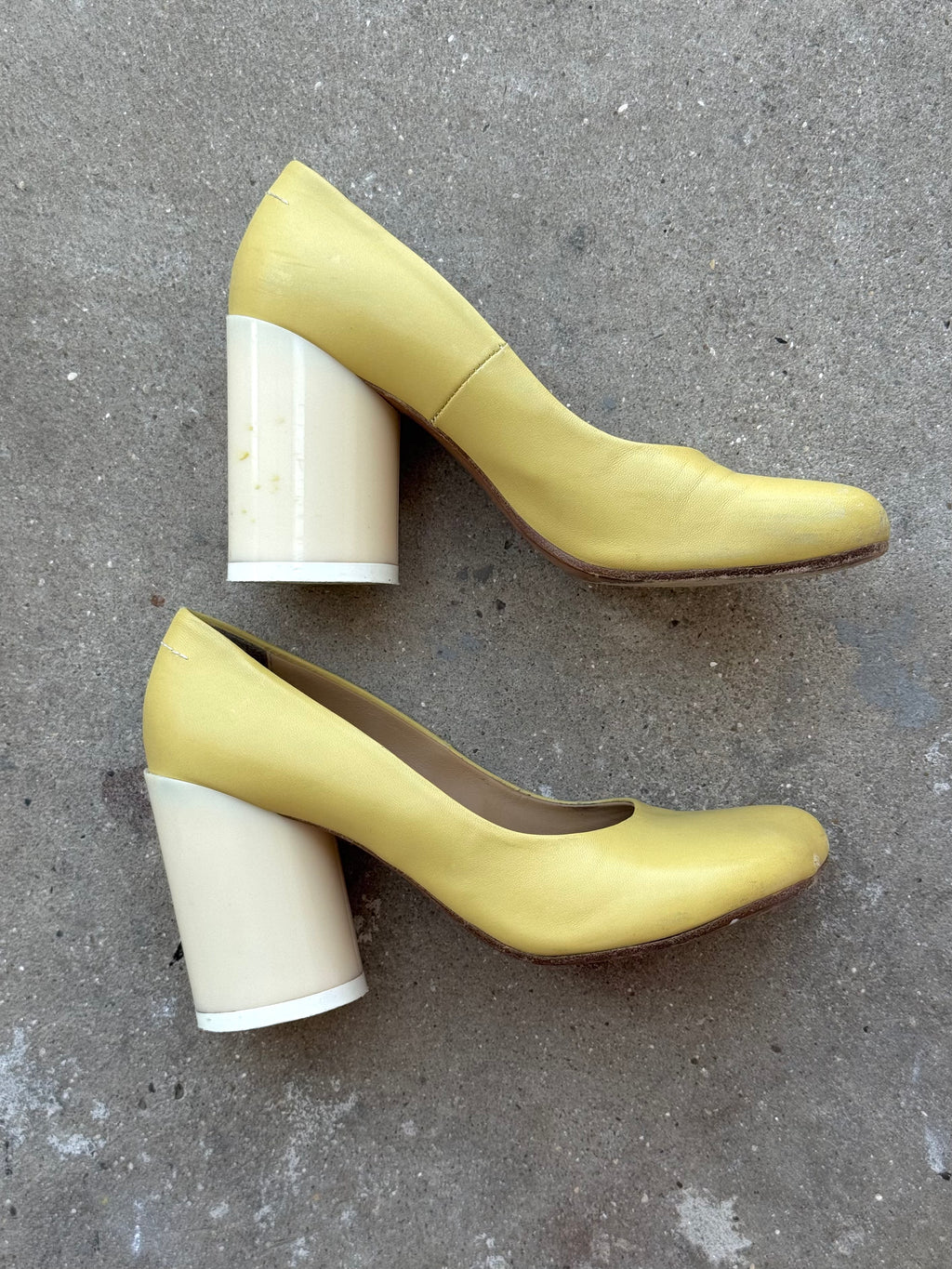MM6 Maison Margiela Yellow Butter Anatomic Leather Escarpins