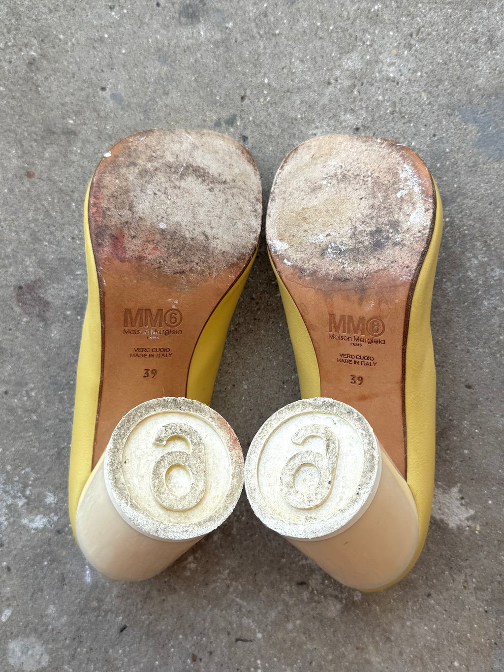 MM6 Maison Margiela Yellow Butter Anatomic Leather Escarpins