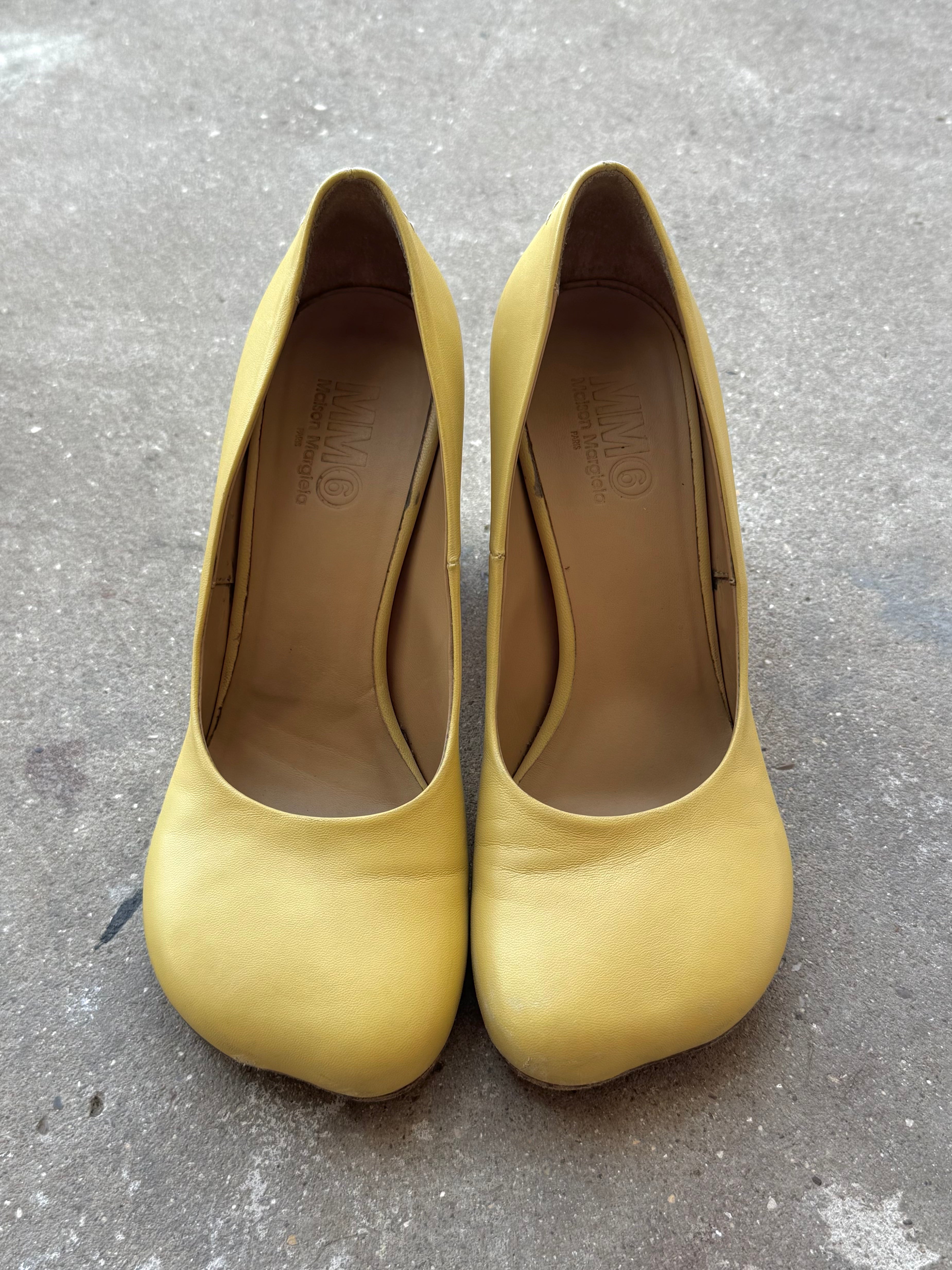 MM6 Maison Margiela Yellow Butter Anatomic Leather Escarpins