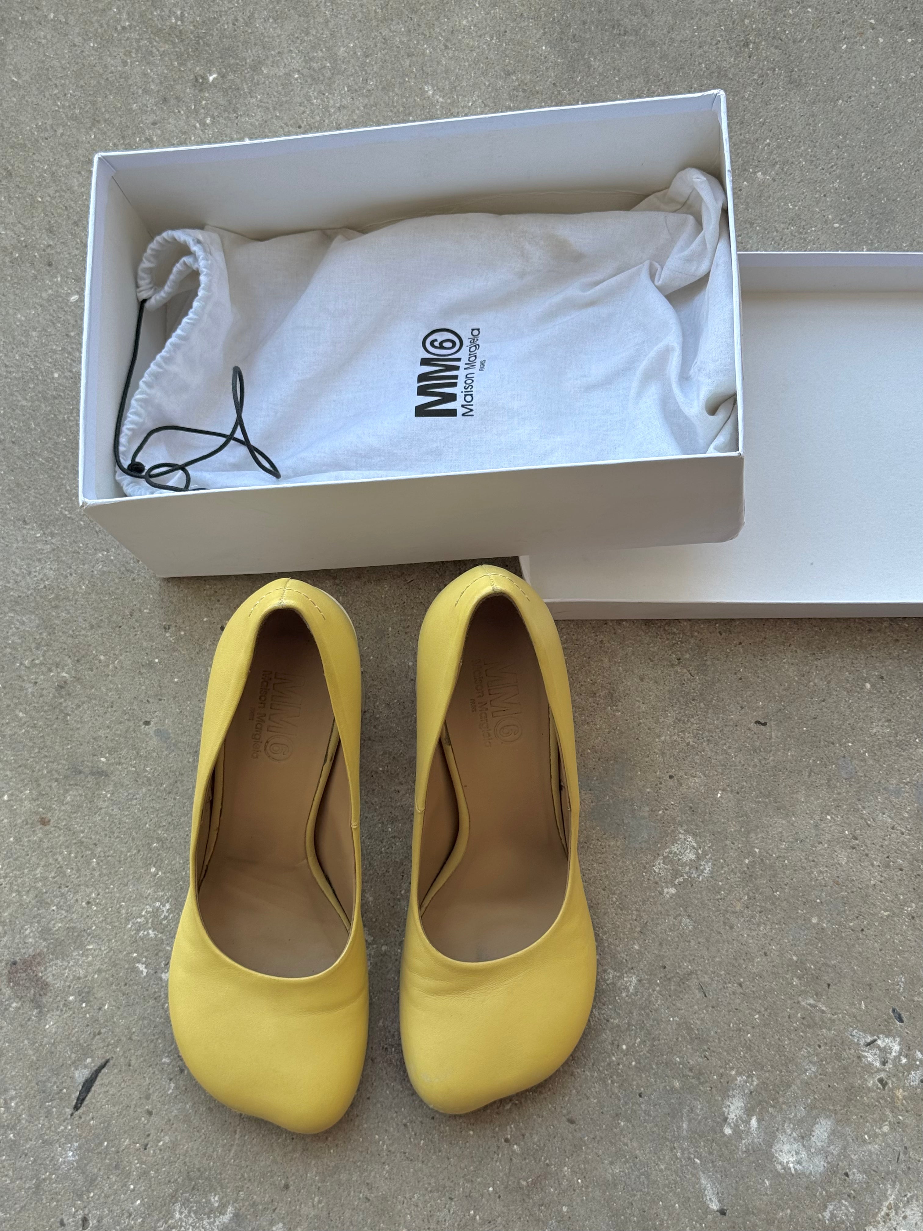 MM6 Maison Margiela Yellow Butter Anatomic Leather Escarpins