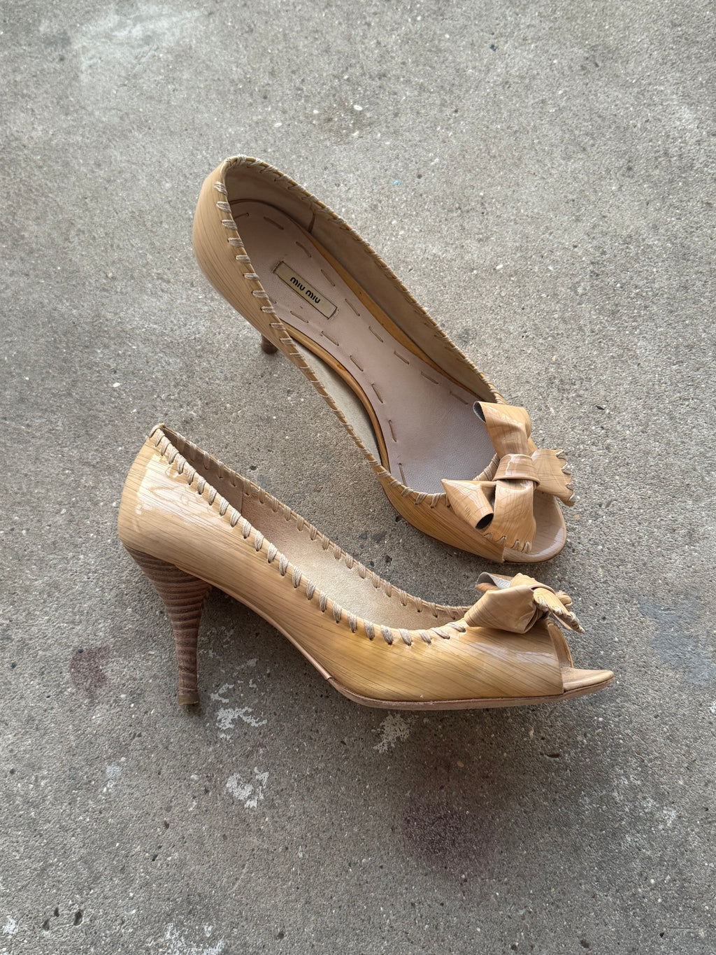 Miu Miu Patent Textured Leather Bow Peep Toe Pumps