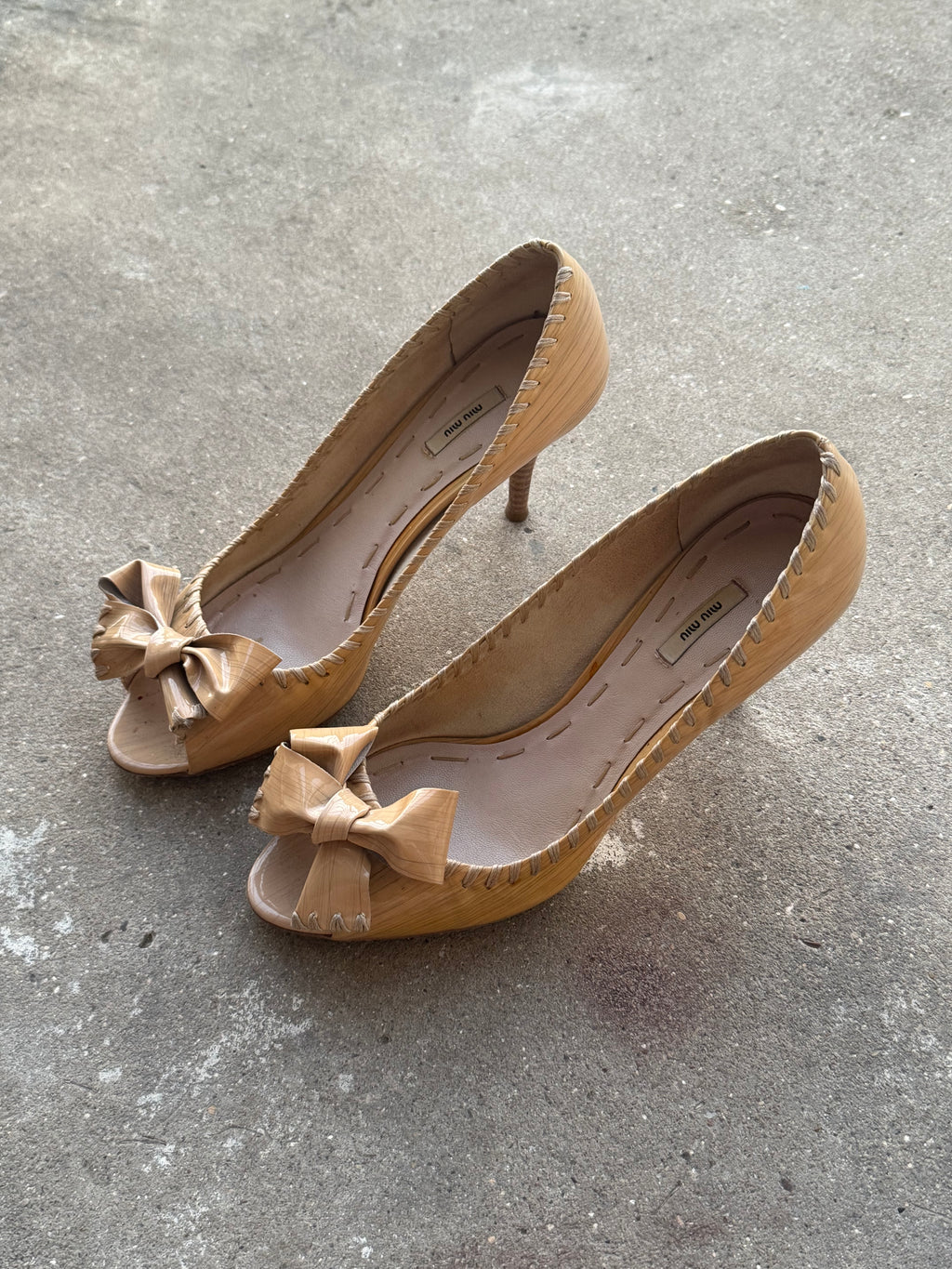 Miu Miu Patent Textured Leather Bow Peep Toe Pumps