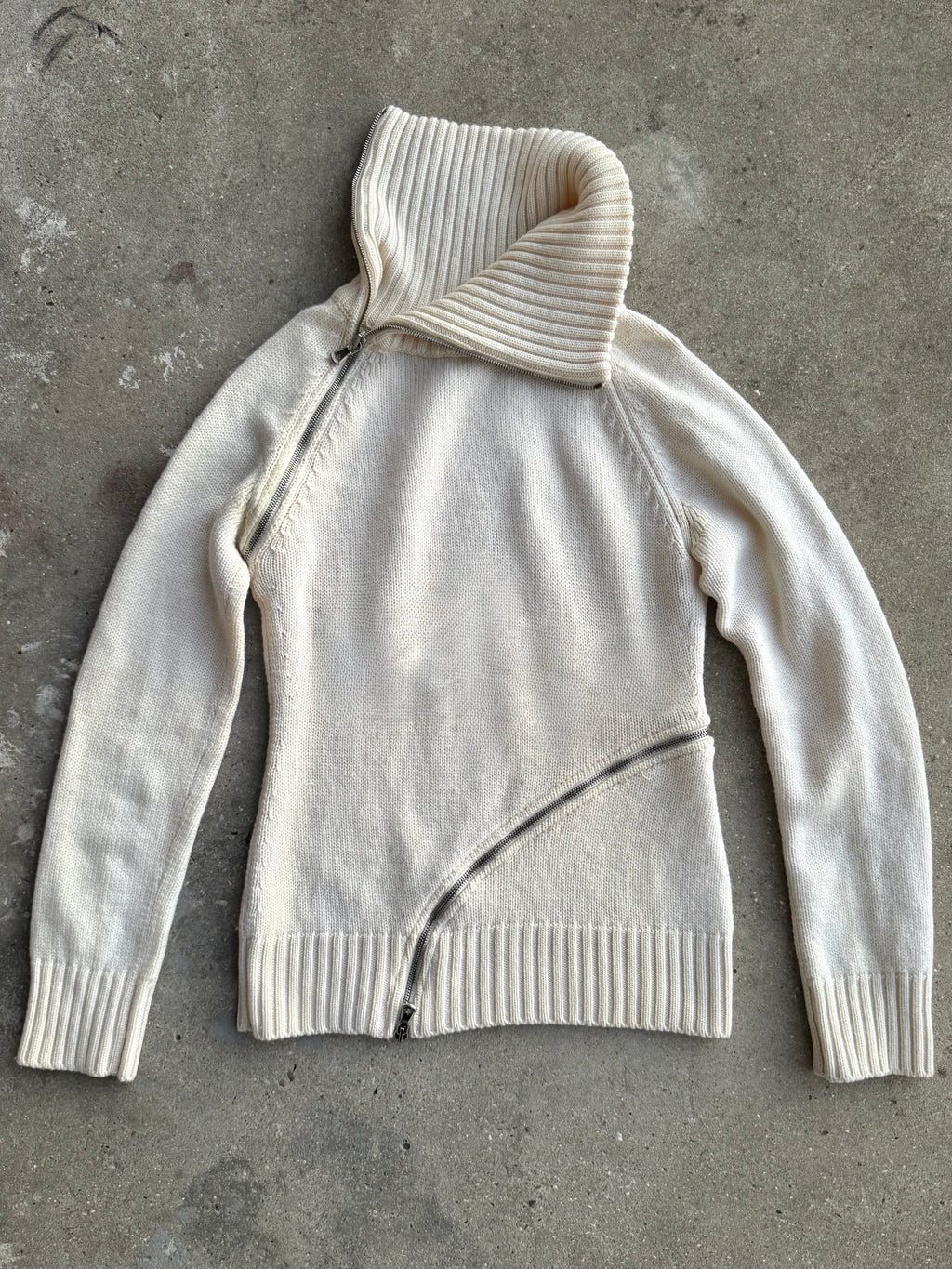 AW2003 Dolce & Gabbana Tornado Zip Turtleneck Beige