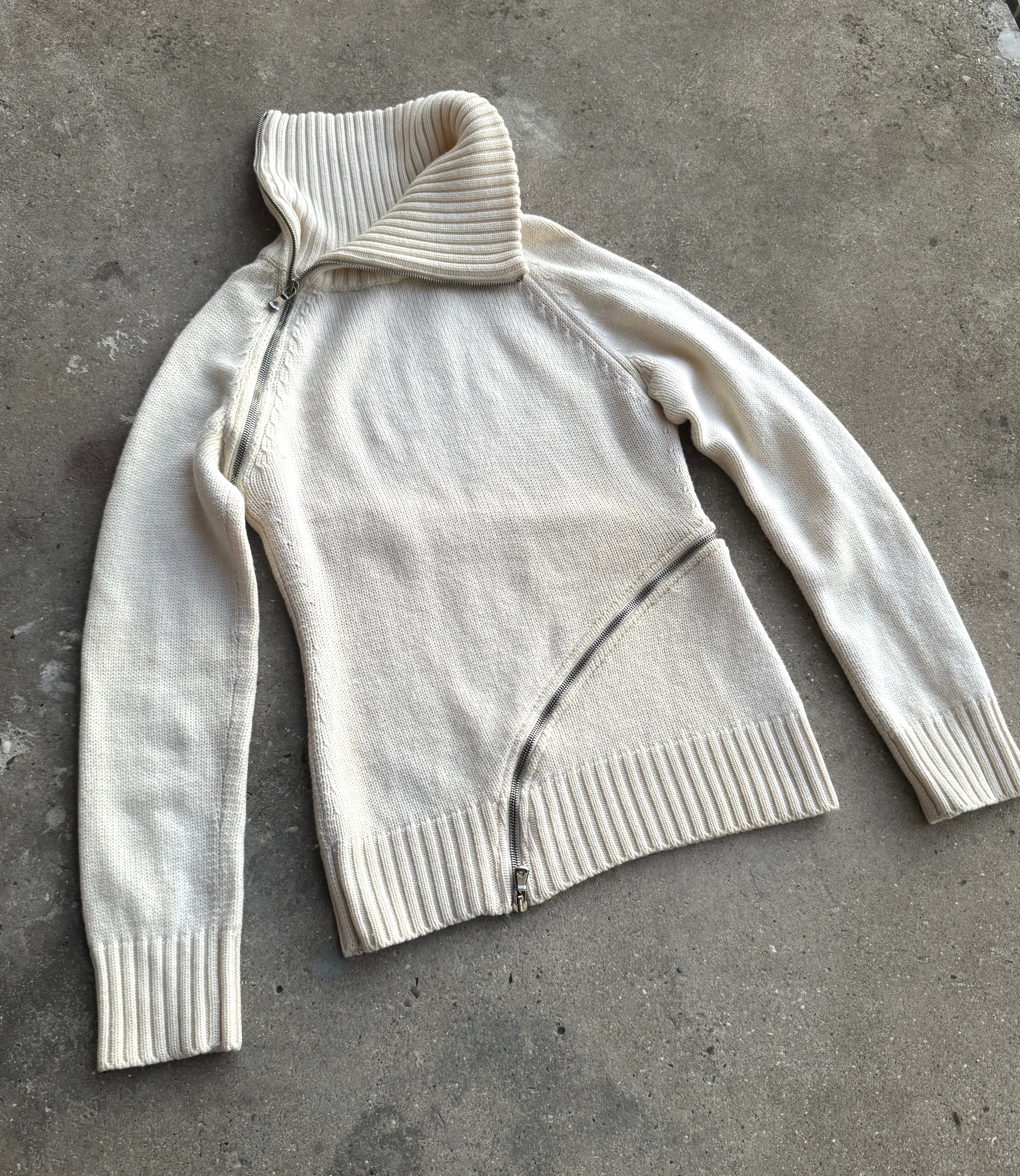 AW2003 Dolce & Gabbana Tornado Zip Turtleneck Beige